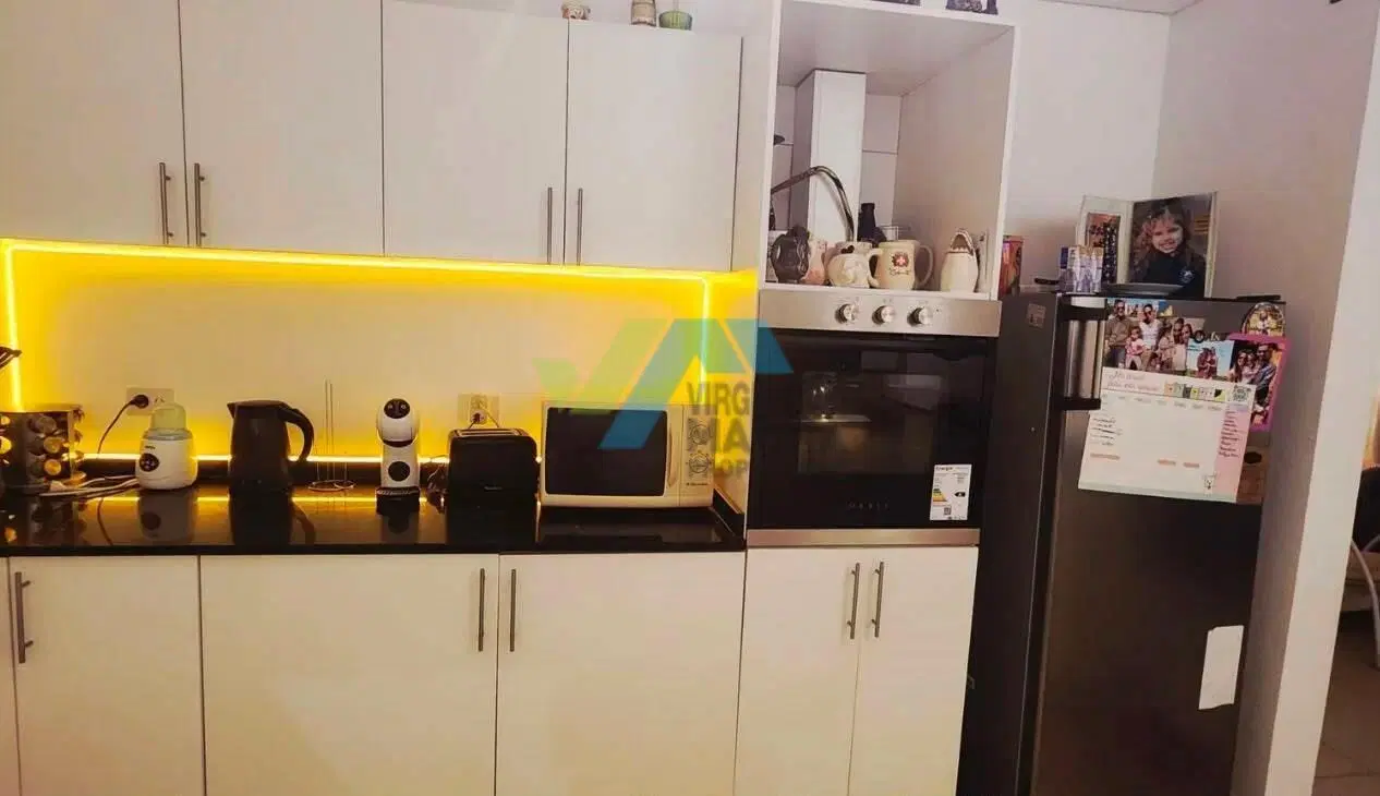 Venta de casa con pileta - SANTA EMILIA Pilar del Este 5
