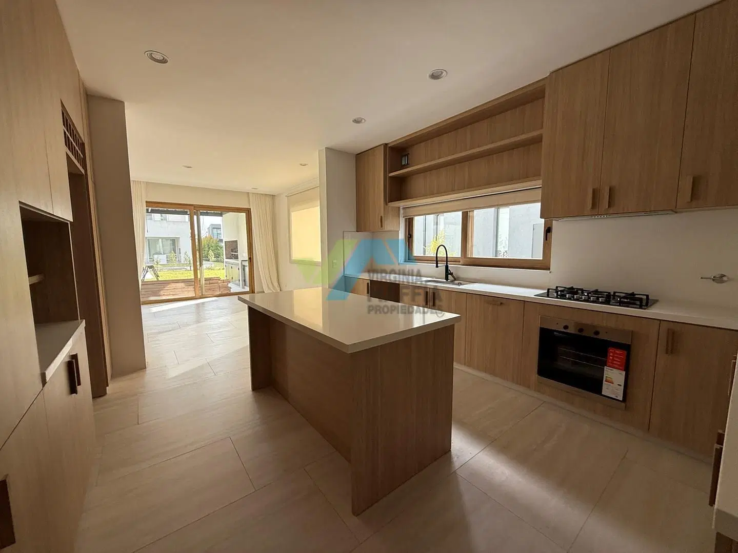 Casa  en Venta en Carpinchos, Nordelta, Tigre 4