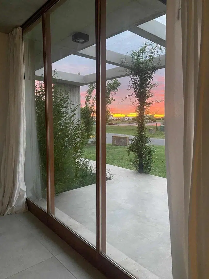 Casa  en Alquiler en San Sebastian - AREA 1, AMOBLADO, San Sebastian, Escobar 2