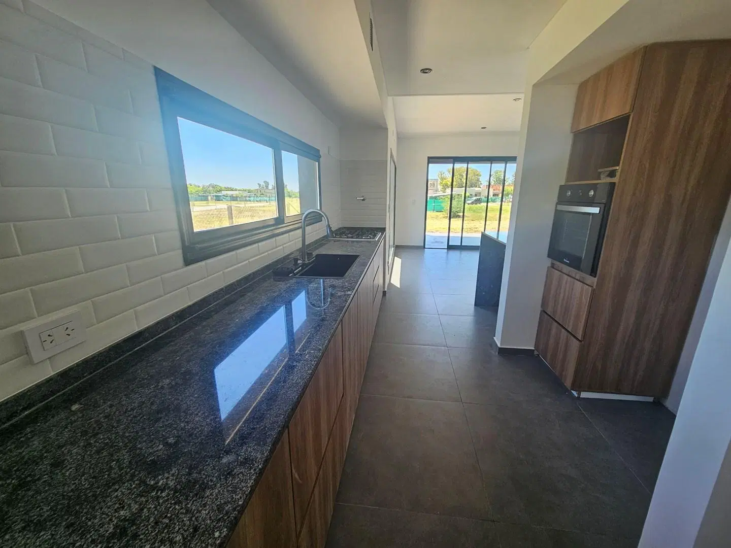 Casa  en Venta ubicado en Santa Sofía, Pilar del Este, Pilar 2
