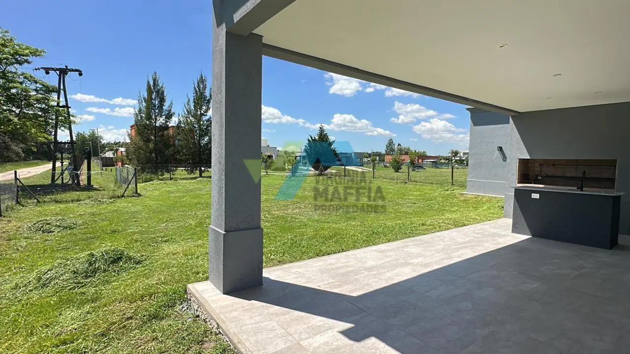 Casa  en Venta en Monet Barrio Privado, Campana, G.B.A. Zona Norte 3