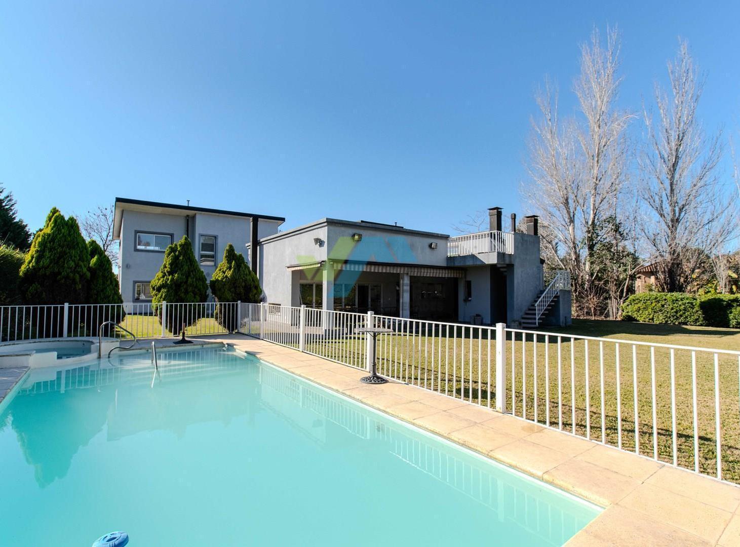 Foto de Casa en Venta en Los Jazmines, Pilar del Este, Pilar, imagen 1