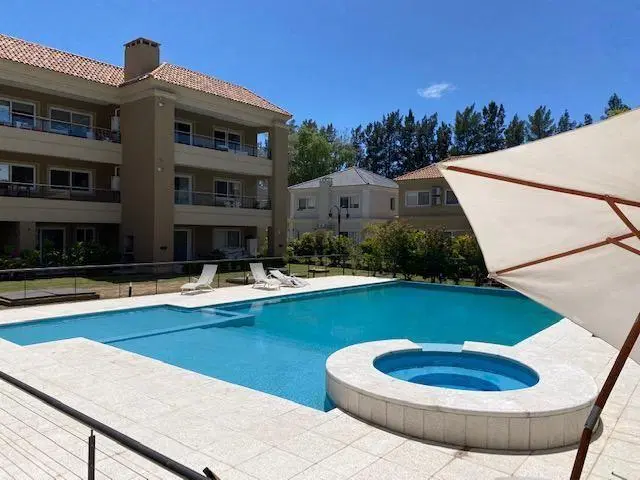 Departamento en VENTA CON RENTA en Liquidambar, Pilar, G.B.A. Zona Norte 5