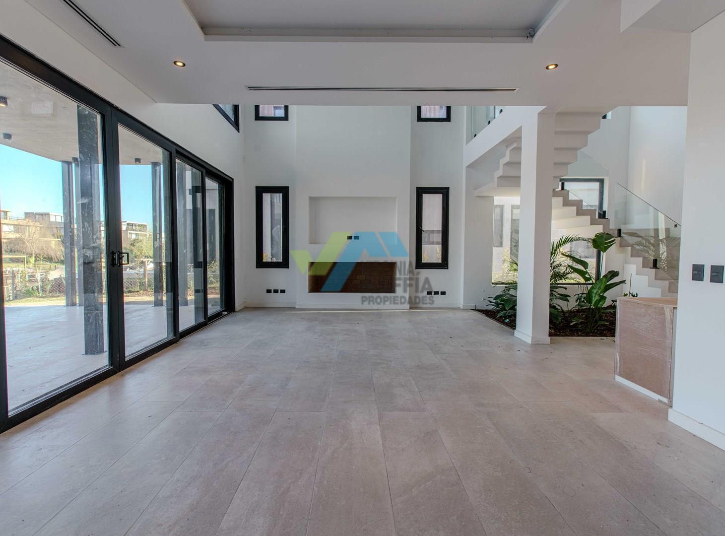Foto de Casa en Venta en El Yacht, Nordelta, Tigre, imagen 1