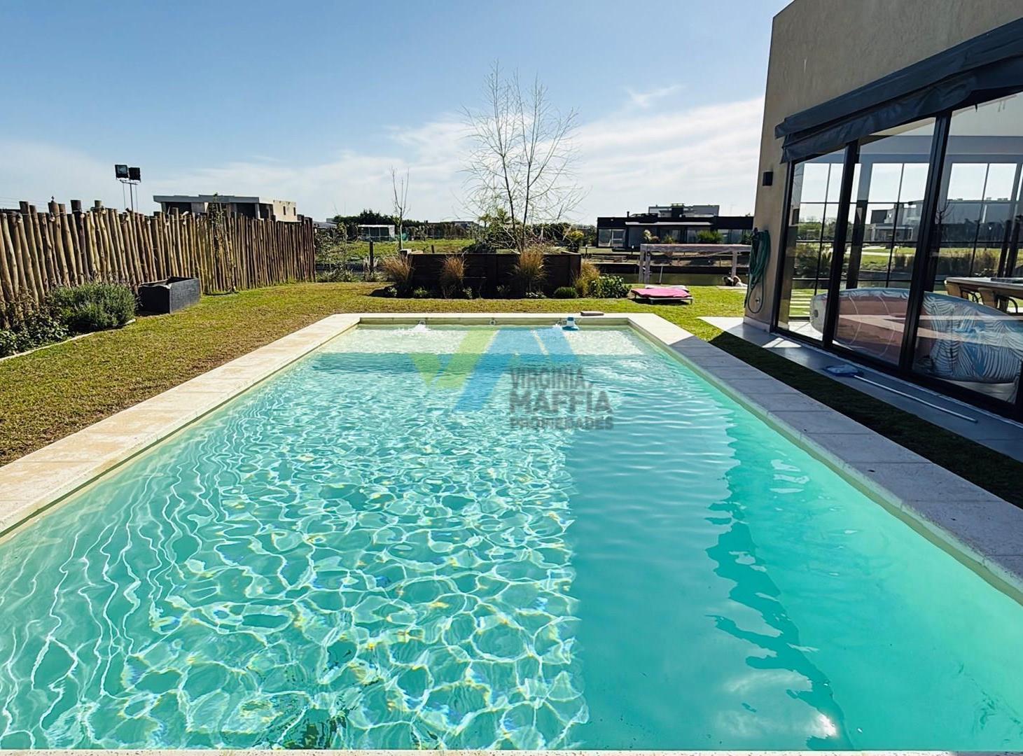 Foto de Casa en Venta en San Sebastian - AREA 8, LAGUNA, San Sebastian, Escobar, imagen 1