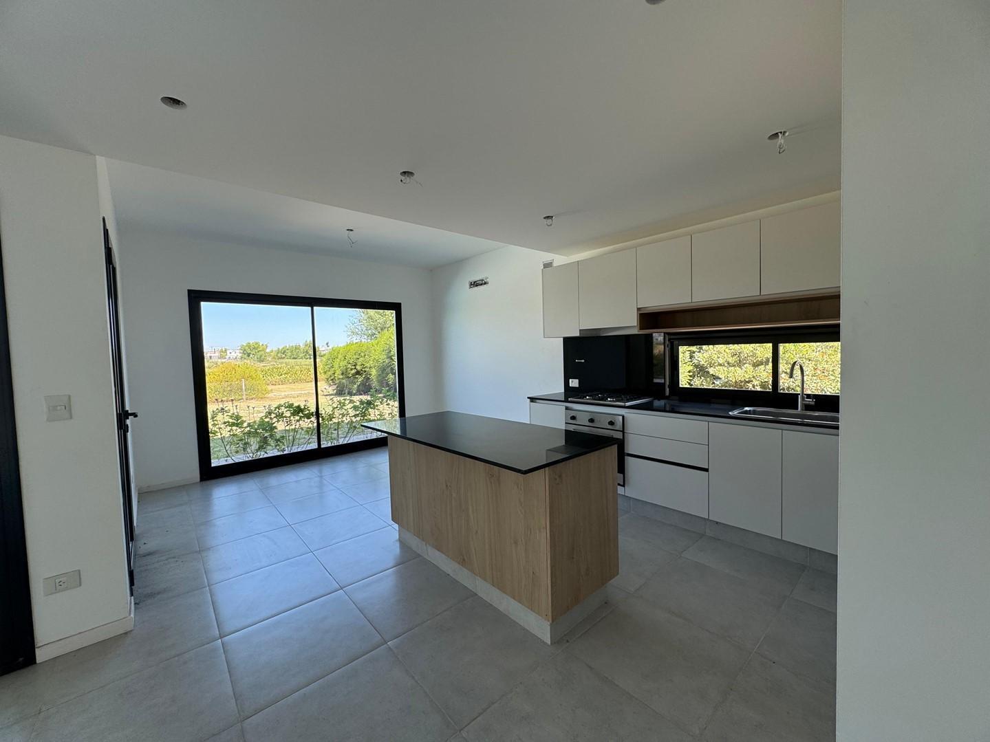 Foto de Casa Chalet en Venta en El Cantón Golf, El Cantón, Escobar, imagen 4