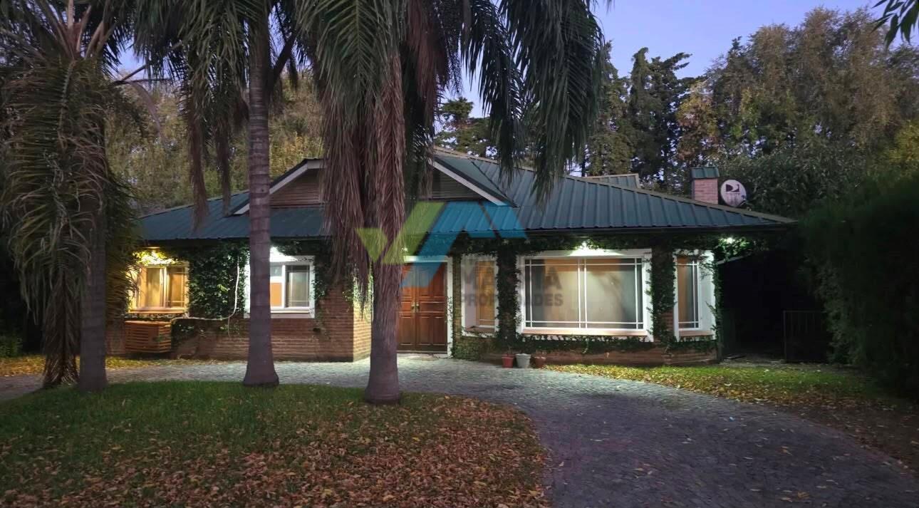 Foto de Casa con pileta - La Arboleda Escobar, imagen 2