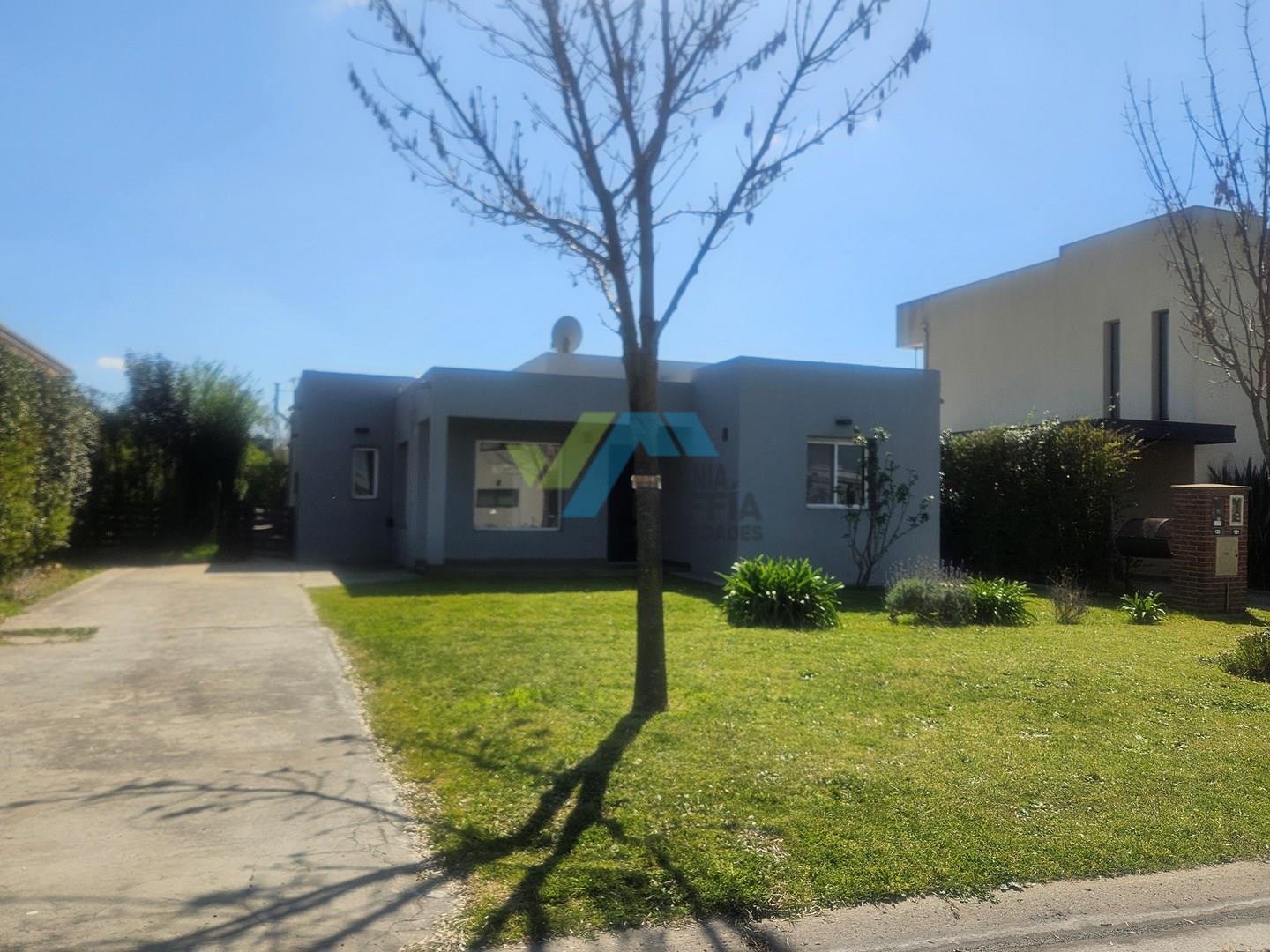Casa en Venta en San Eduardo, Pilar del Este, Pilar