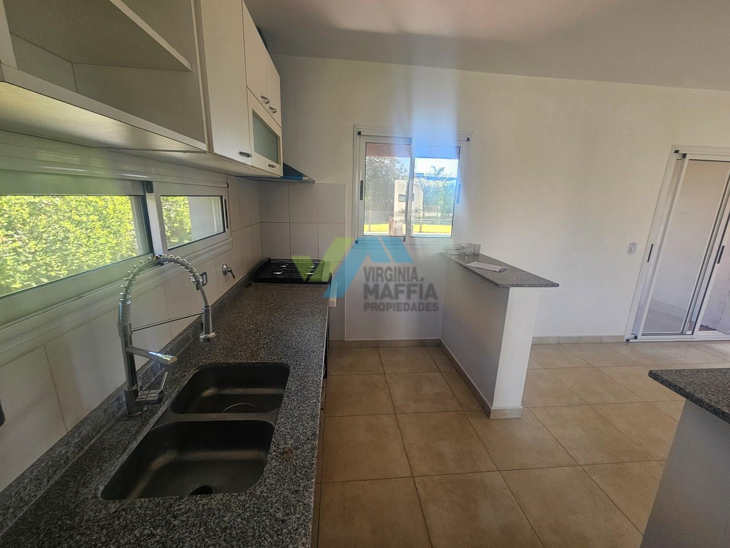 Foto de Casa en Venta en San Eduardo, Pilar del Este, Pilar, imagen 1