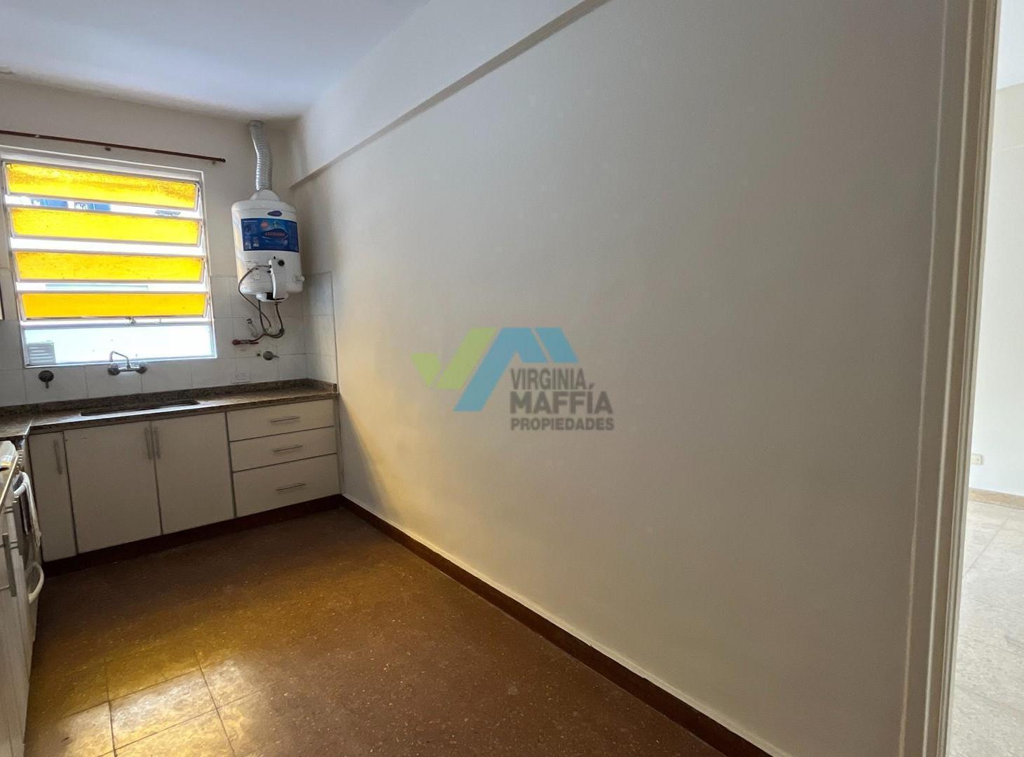 Foto de Departamento PH en Venta en Monte Castro, Capital Federal, Buenos Aires, imagen 5