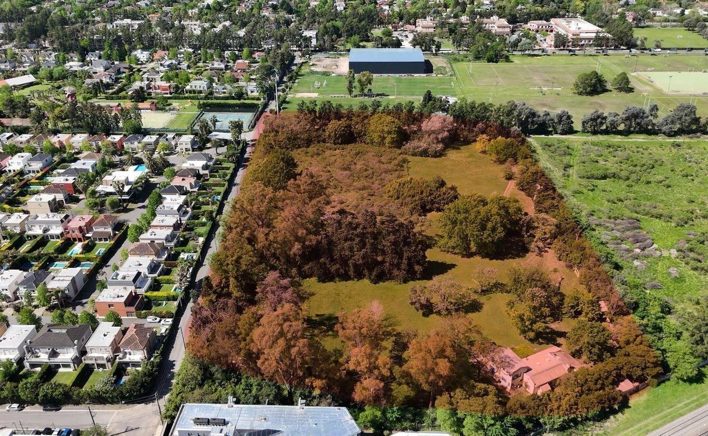 Foto de Terreno Campo en Venta en ZUG Caamaño, La Lonja, Pilar, imagen 1