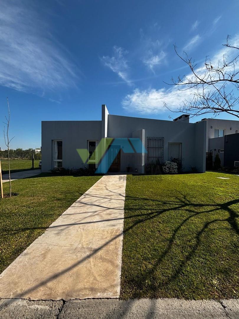 Foto de Casa con pileta - PILAR DEL ESTE, imagen 3