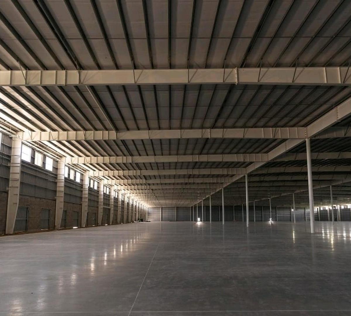 Alquiler Plaza Logística Tortugas 6.000 m² en Garín 1
