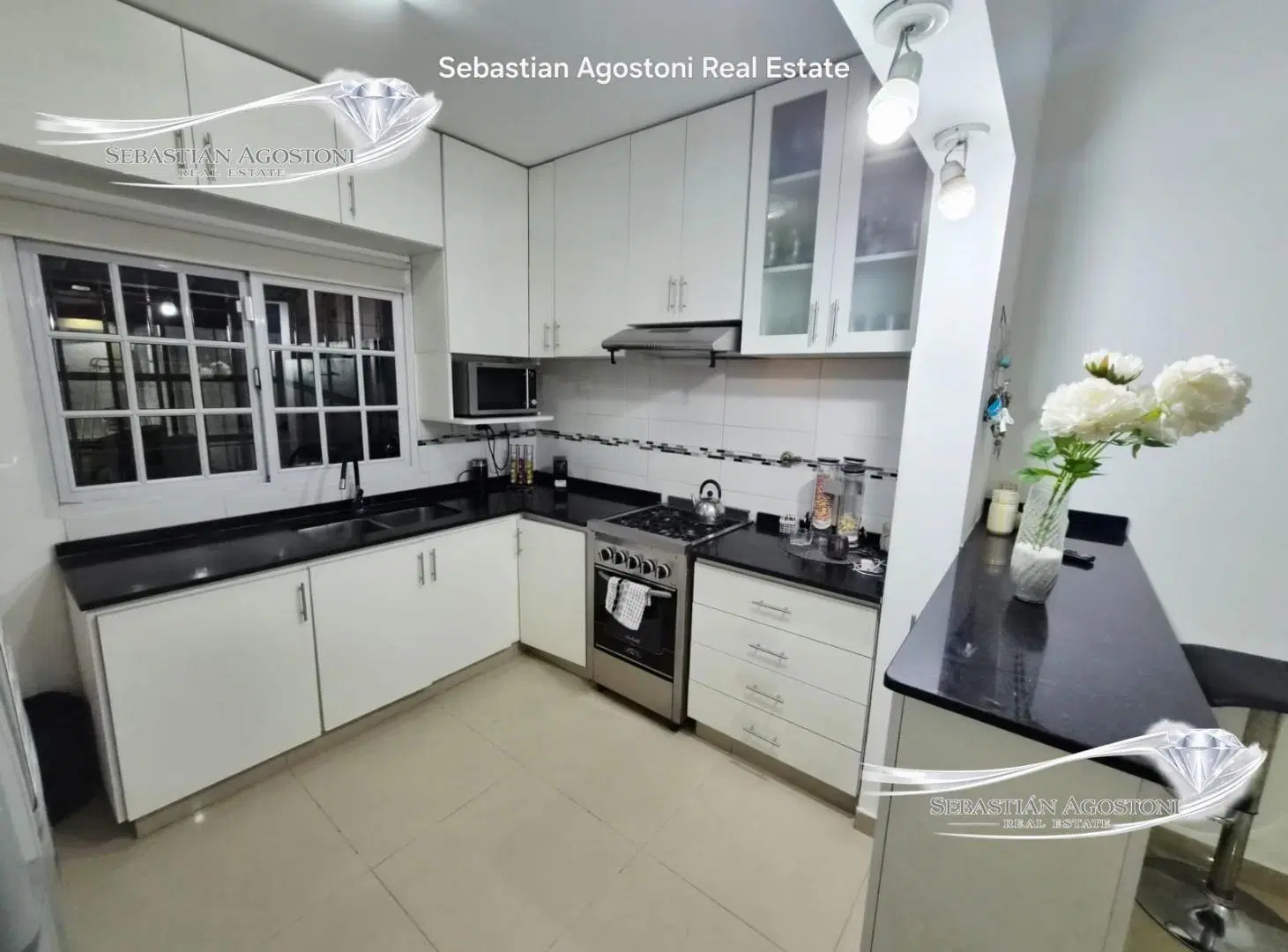 Casa 4 ambientes con pileta Parque 300m2 excelente propiedad 4
