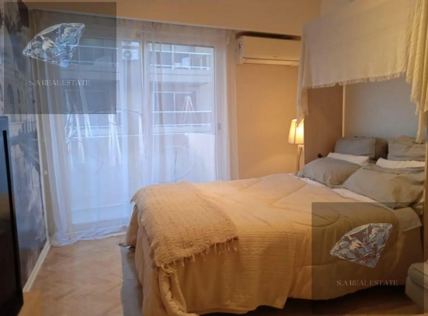 Venta de monoambiente, con balcón, en Abasto 5