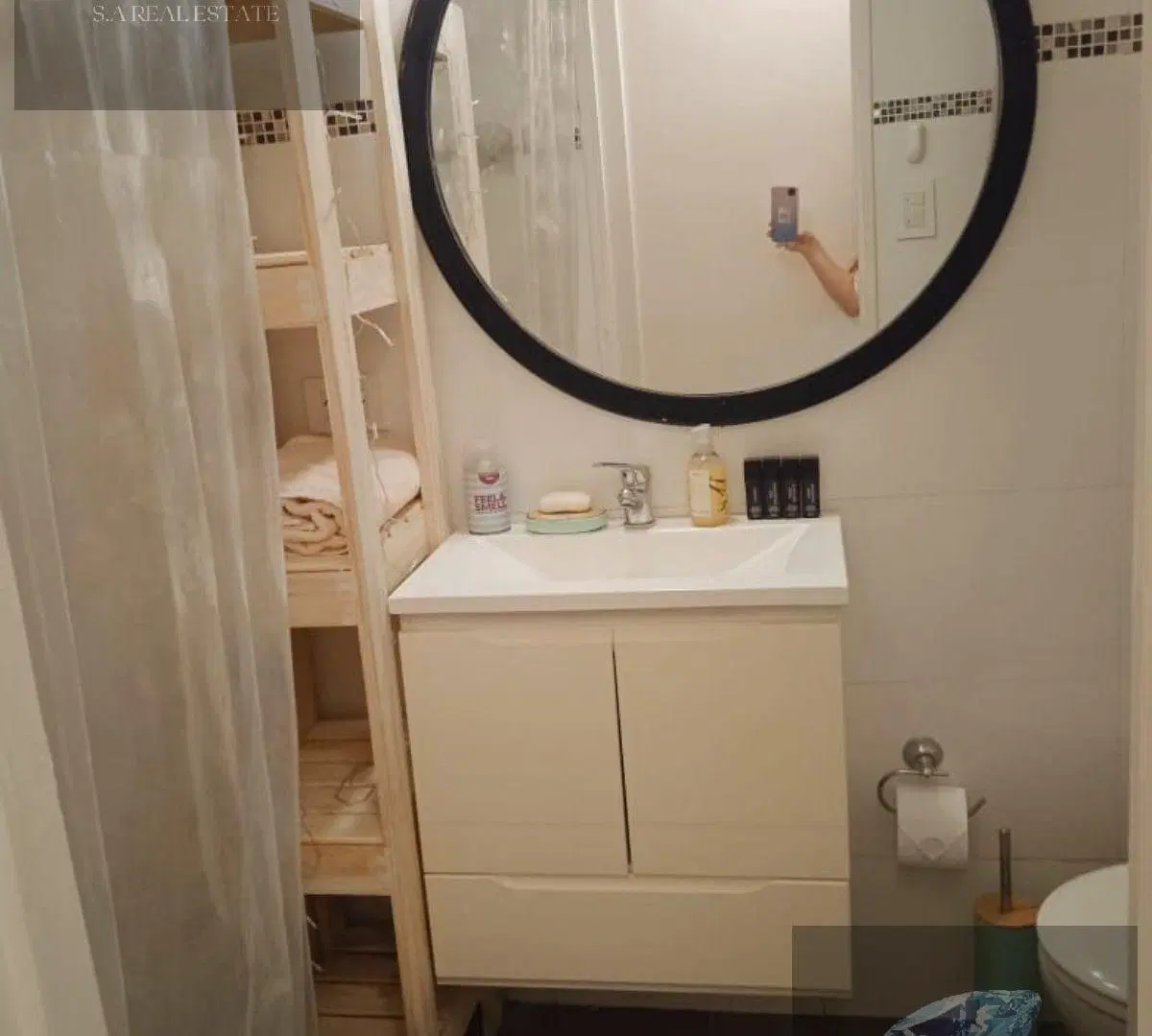 Venta de monoambiente, con balcón, en Abasto 3