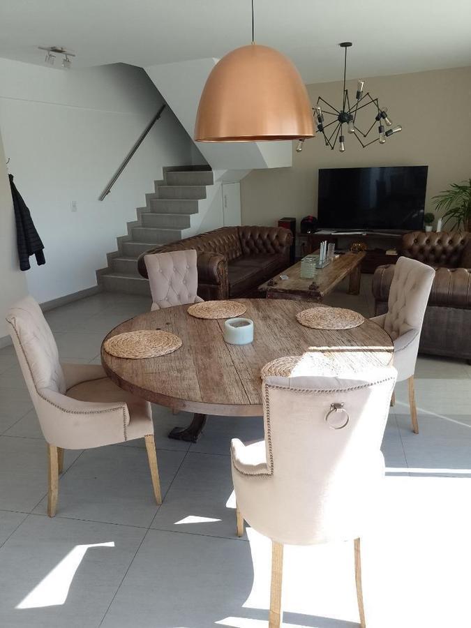 Foto de OPORTUNIDAD: Venta de sensacional tríplex en Monte Castro, imagen 5