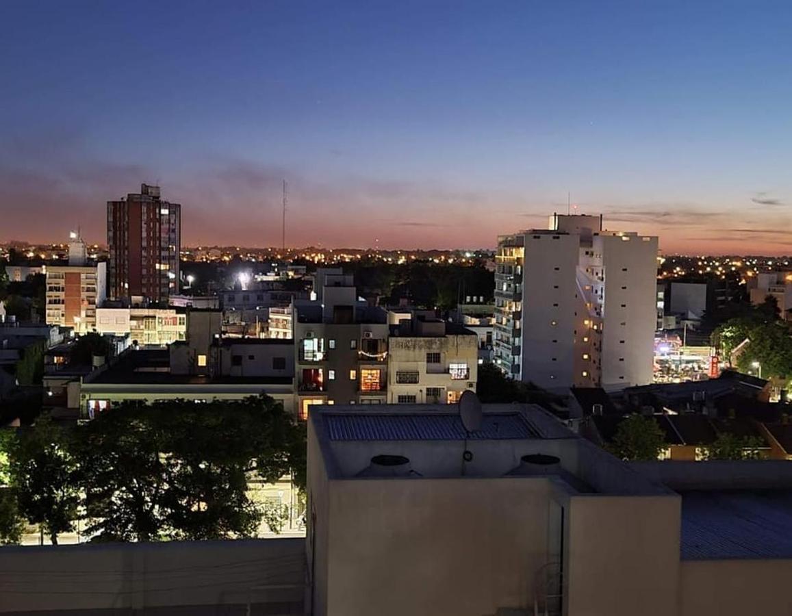 Venta de departamento de 2 ambientes, con balcón, en Haedo