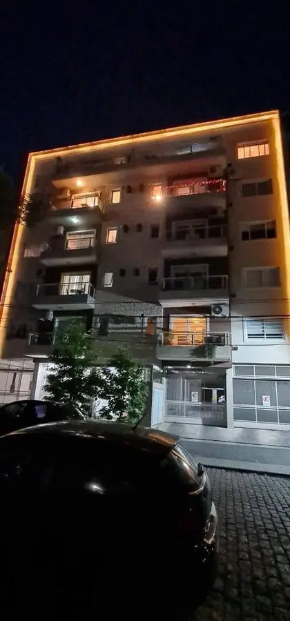 Venta de departamento de 2 ambientes, con balcón, en Haedo 3