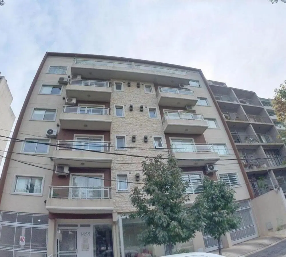 Venta de departamento de 2 ambientes, con balcón, en Haedo 5