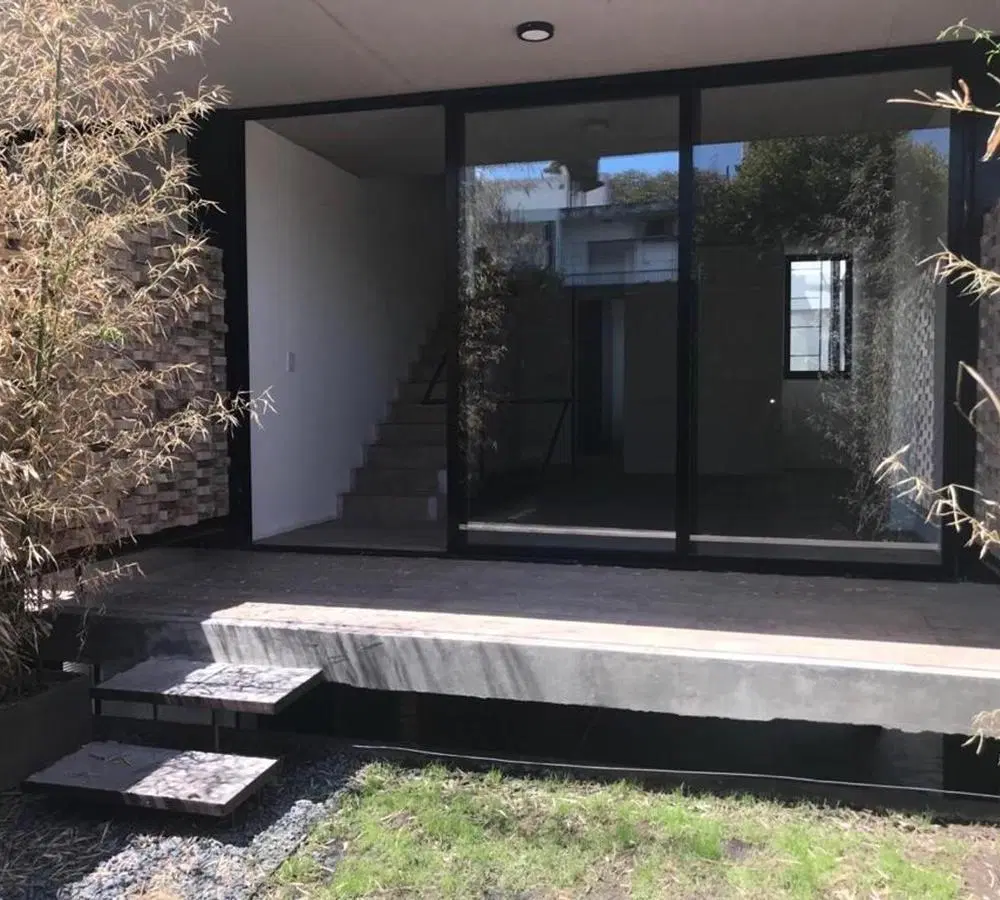 Venta de innovador Dúplex con cochera en Castelar Sur 4