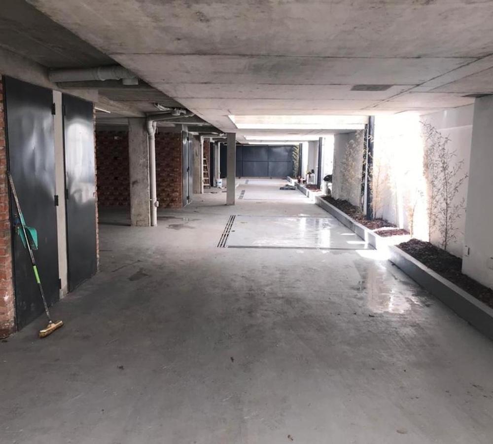 Foto de Venta de oficina con cochera y terraza en Castelar Sur, imagen 4