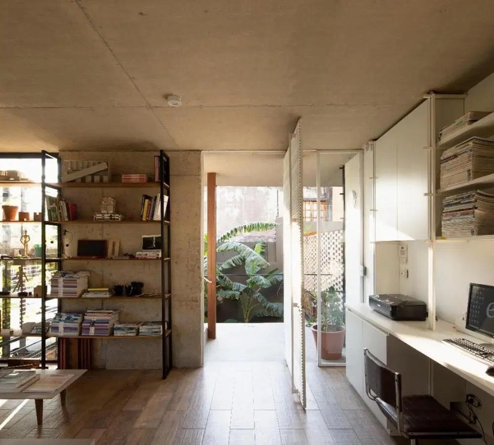 Venta de oficina con cochera y terraza en Castelar Sur 2