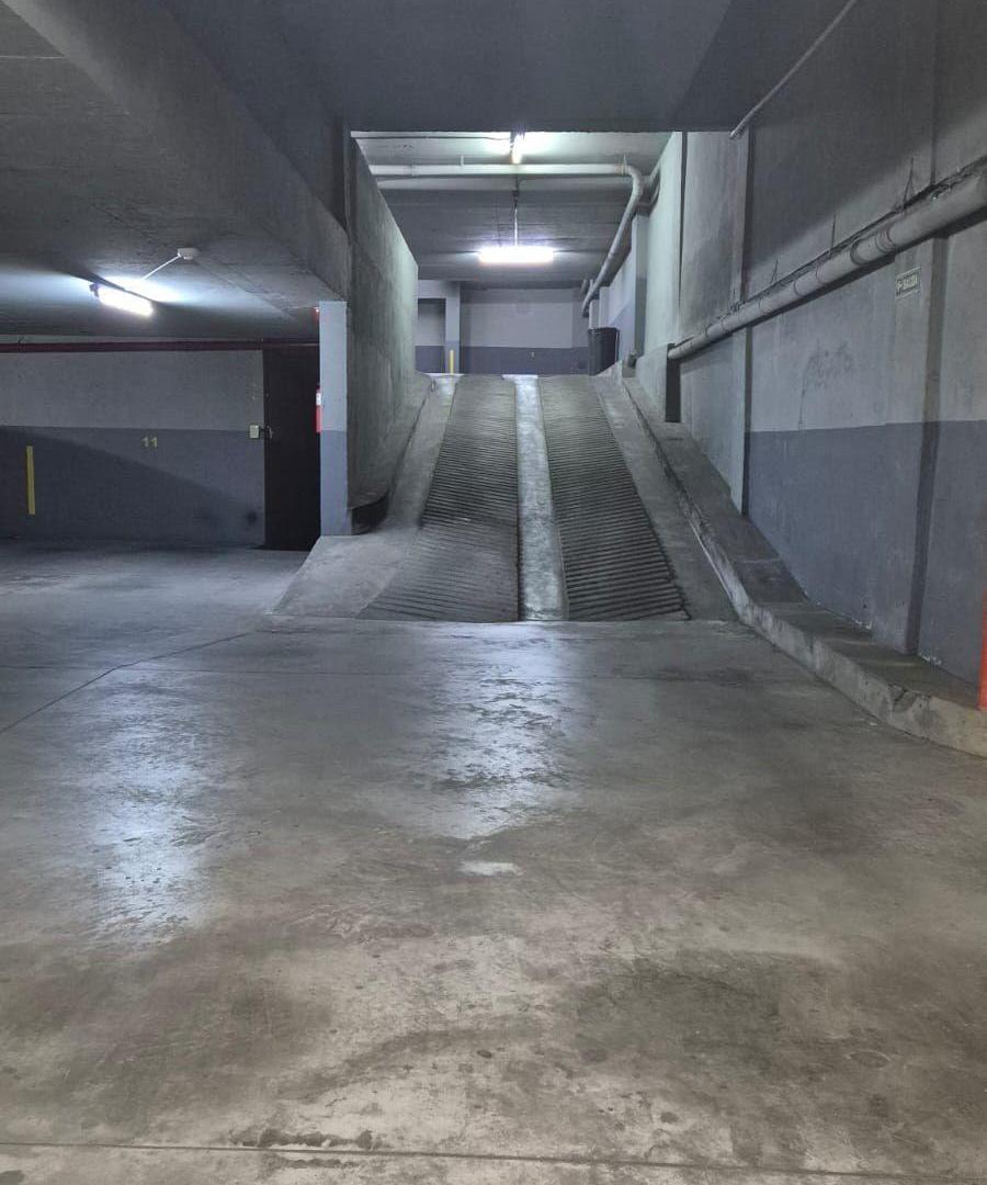 Foto de Venta Cochera Fija y Cubierta en Belgrano, imagen 2