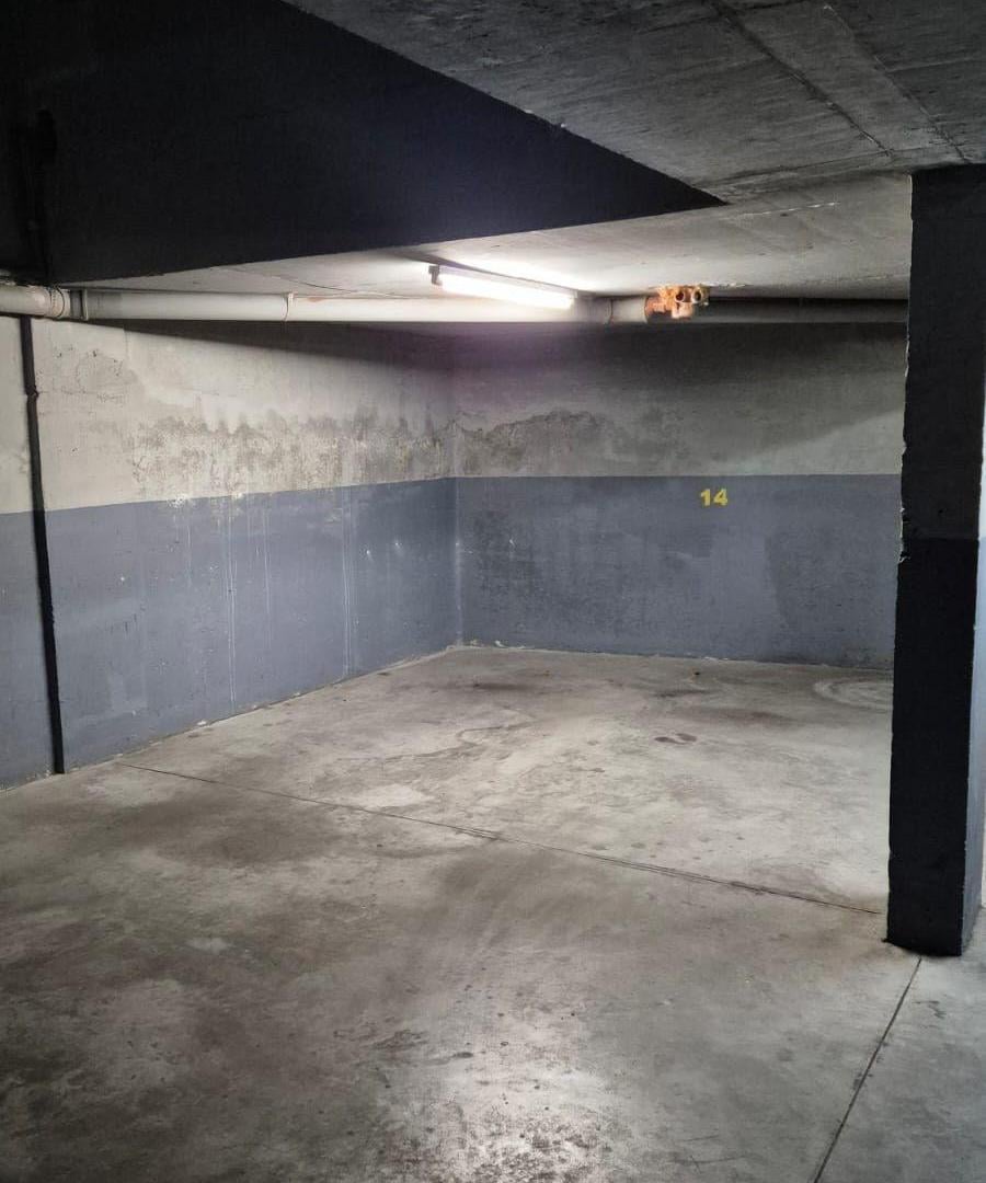 Foto de Venta Cochera Fija y Cubierta en Belgrano, imagen 1