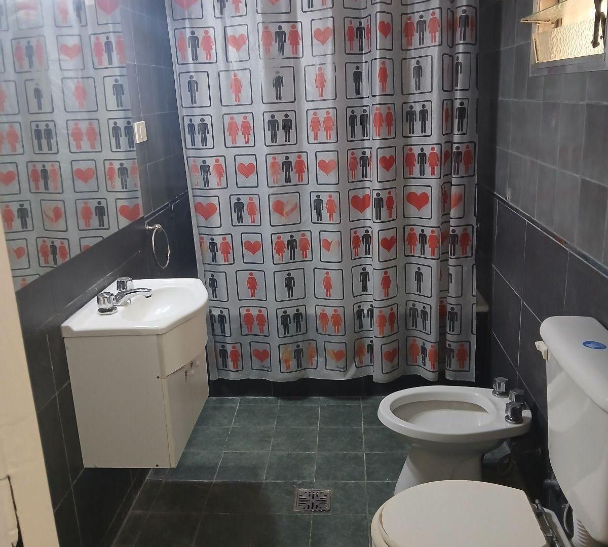 Foto de Alquiler de Departamento de 2 ambientes en Barrio Parque, imagen 2