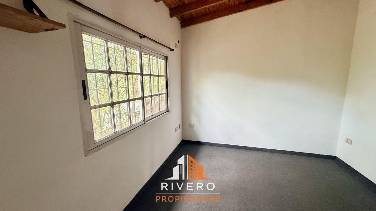 Foto de Alquiler - Departamento PH 3 Habitaciones - L. Guillón, imagen 1