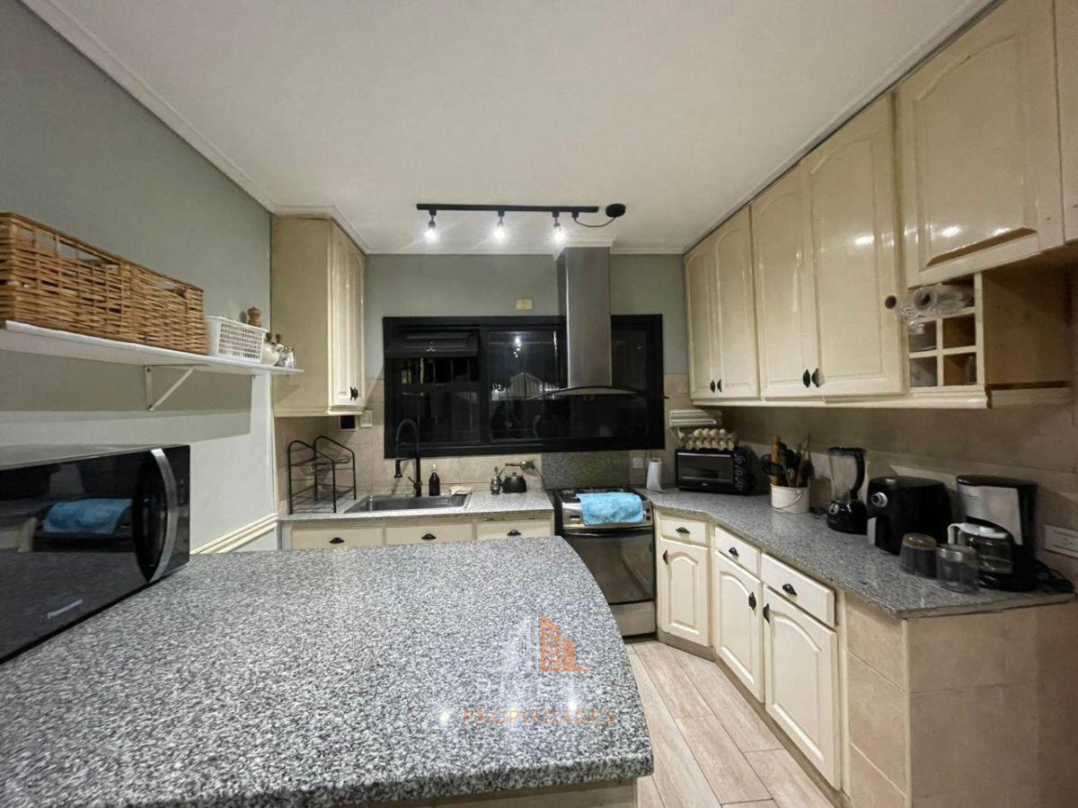 Foto de Alquiler Chalet 3 habitaciones Quincho - Monte Grande, imagen 1