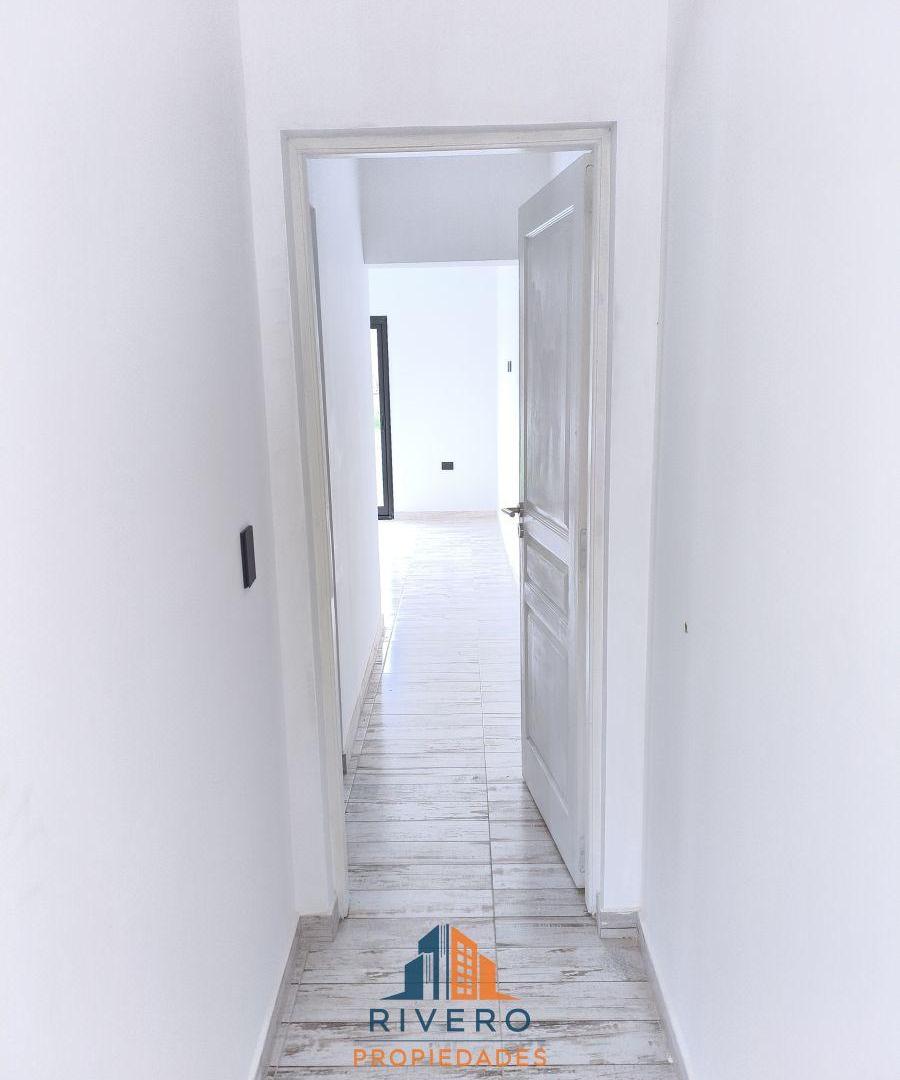 Foto de Venta Casa a Estrenar 3 Habitaciones Piscina Gas Cochera Horizontes al, imagen 3