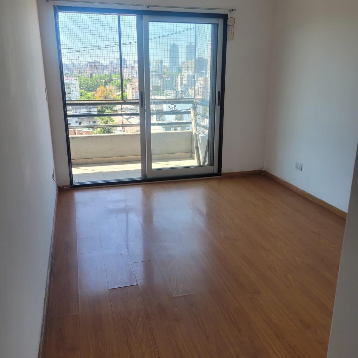 Venta! Departamento de 3 Ambientes (Flores) 4