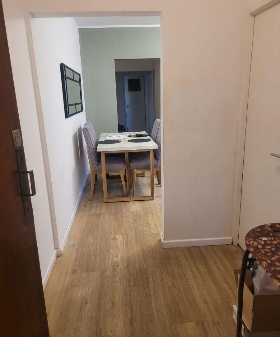 VENTA! OPORTUNIDAD 3 AMBIENTES TOTALMENTE RECICLADO A NUEVO (Flores)