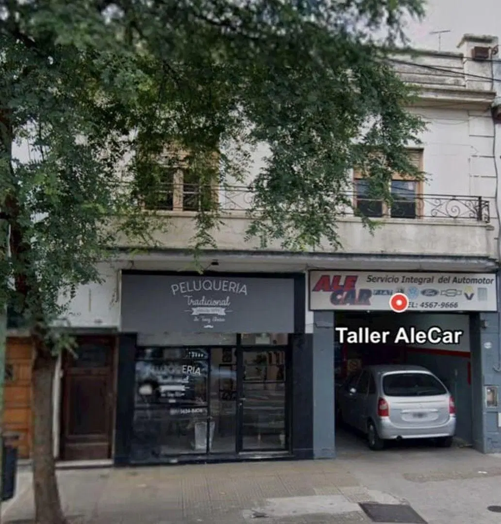 VENTA!! Importante Inmueble en Block Ideal Inversores (Monte Castro) 4