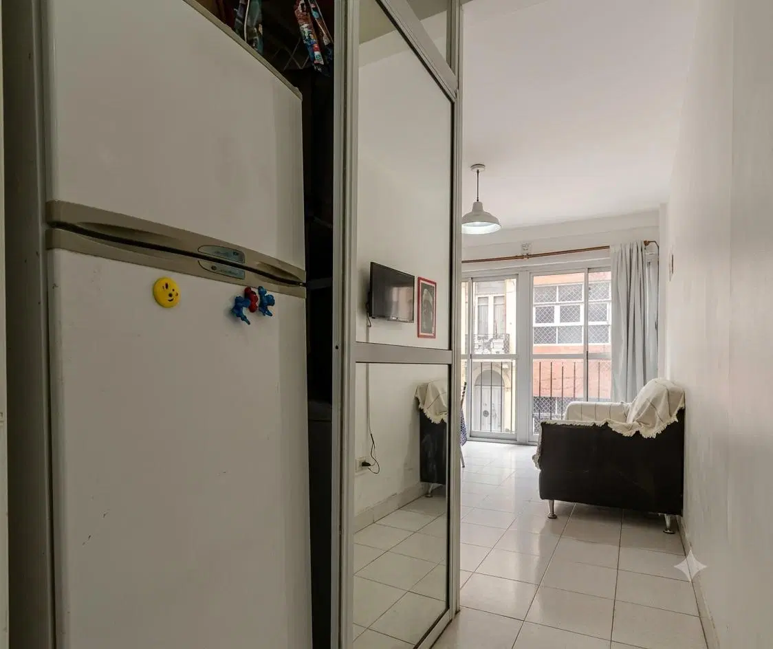 VENTA! Excelente 3 Ambientes Al Frente – Ideal Inversión o Vivienda (Balvanera) 3