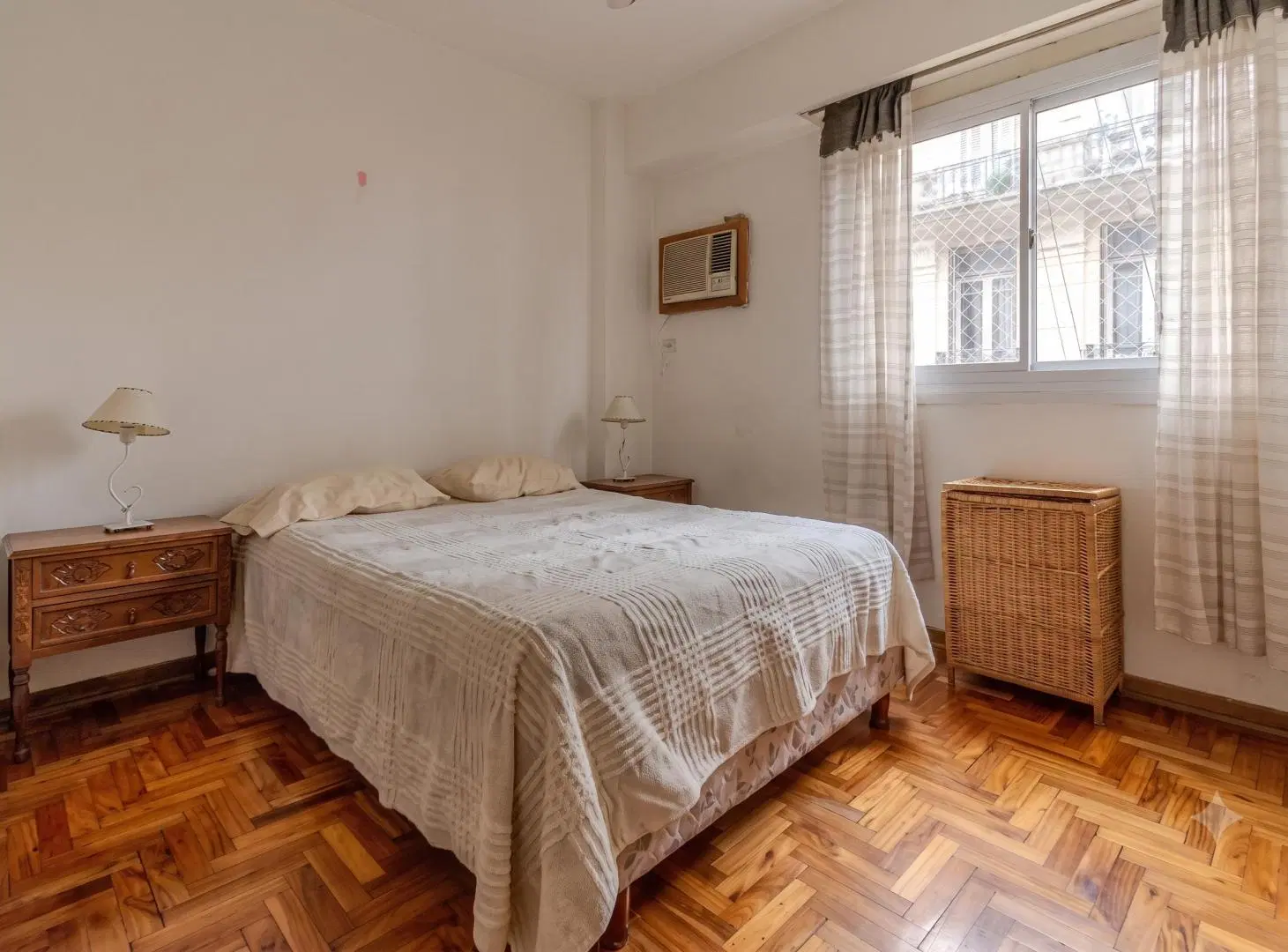 VENTA! Excelente 3 Ambientes Al Frente – Ideal Inversión o Vivienda (Balvanera) 8