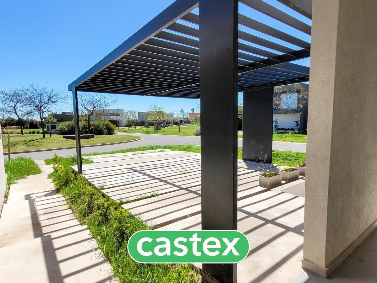Casa a la venta con pileta en Araucarias, Puertos, Escobar