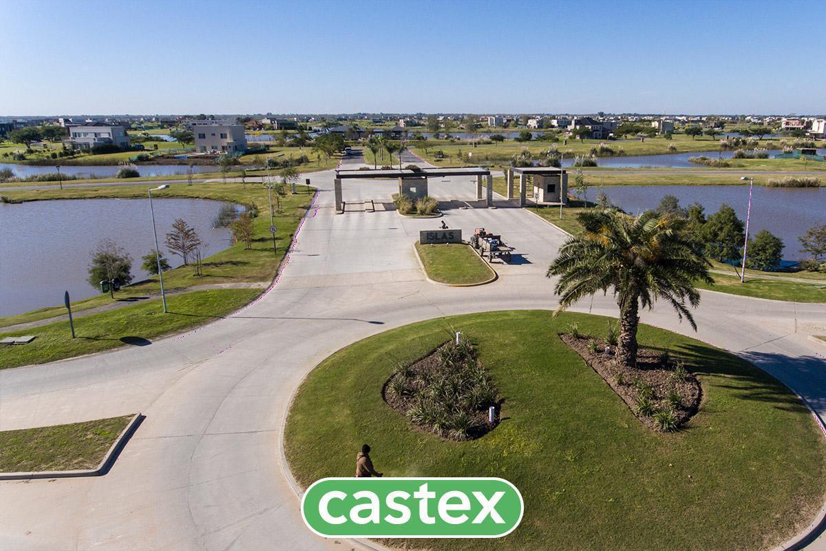 Casa a La Venta con Salida a Laguna en El Cantón, Escobar 5