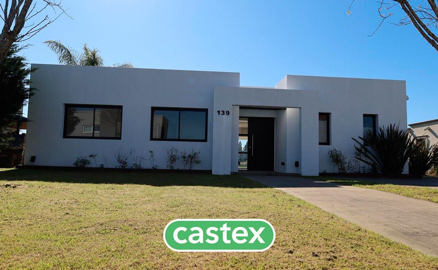 Casa al agua en venta en San Matias, Escobar