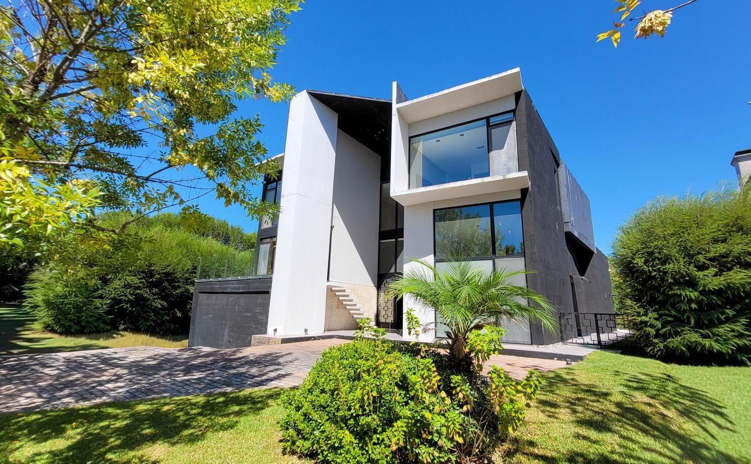 Casa en Alquiler, Barrio El Yacht, Nordelta