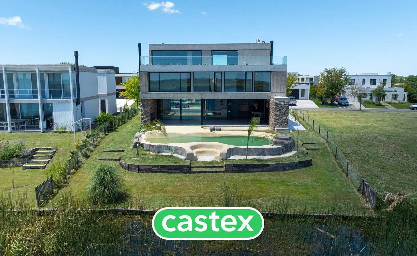 Casa en venta al lago central, Barrio Muelles, Puertos Escobar 4