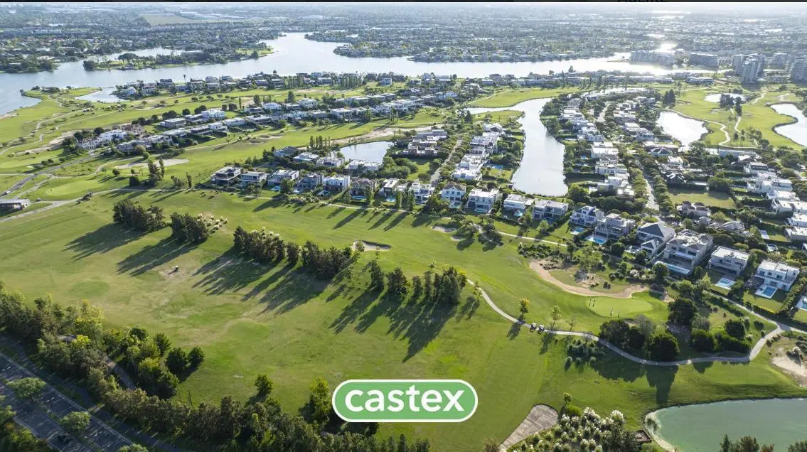 Casa a la Venta al Agua, Barrio Lagos del Golf, Nordelta 4