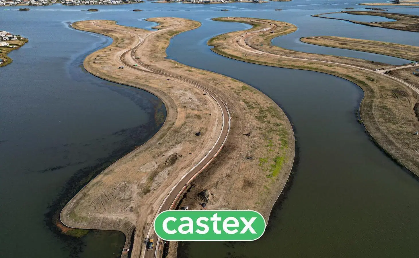 Lote en Venta al Agua en Barrio Orillas, Puertos, Escobar 2
