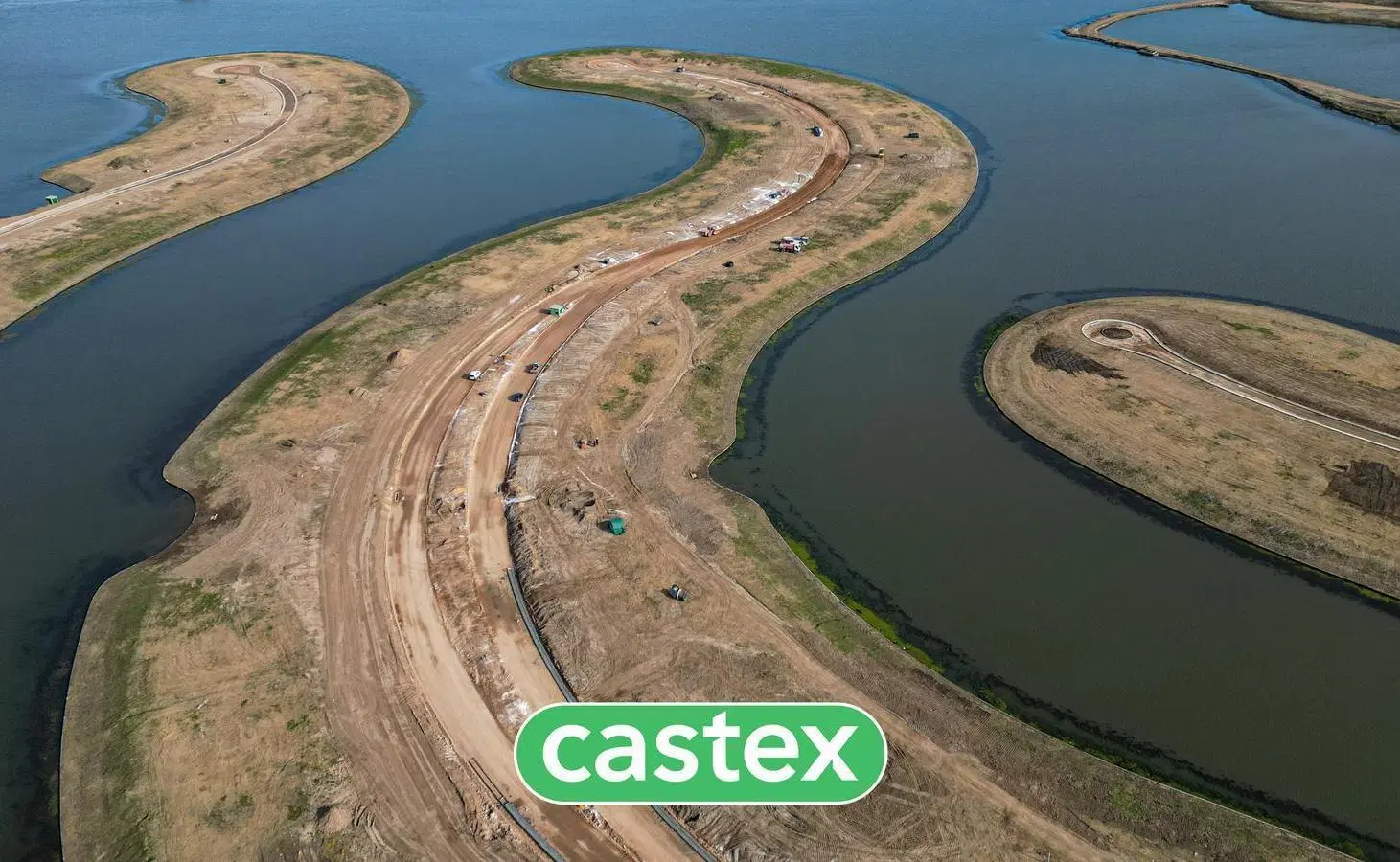 Lote en Venta al Agua en Barrio Orillas, Puertos, Escobar 3