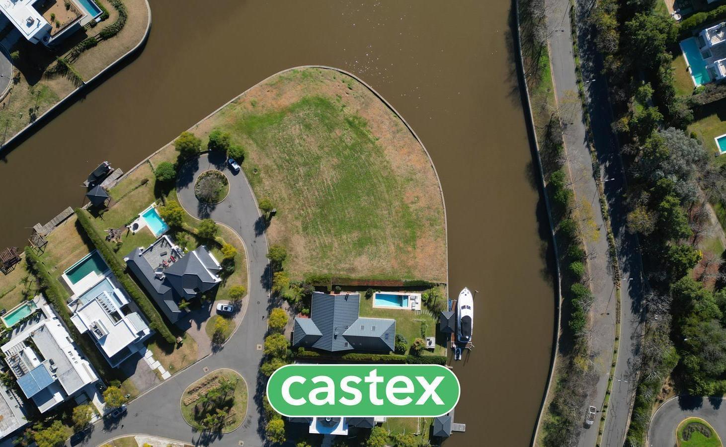 Foto de Lote doble en venta enel Barrio El Yacht de Nordelta, imagen 2