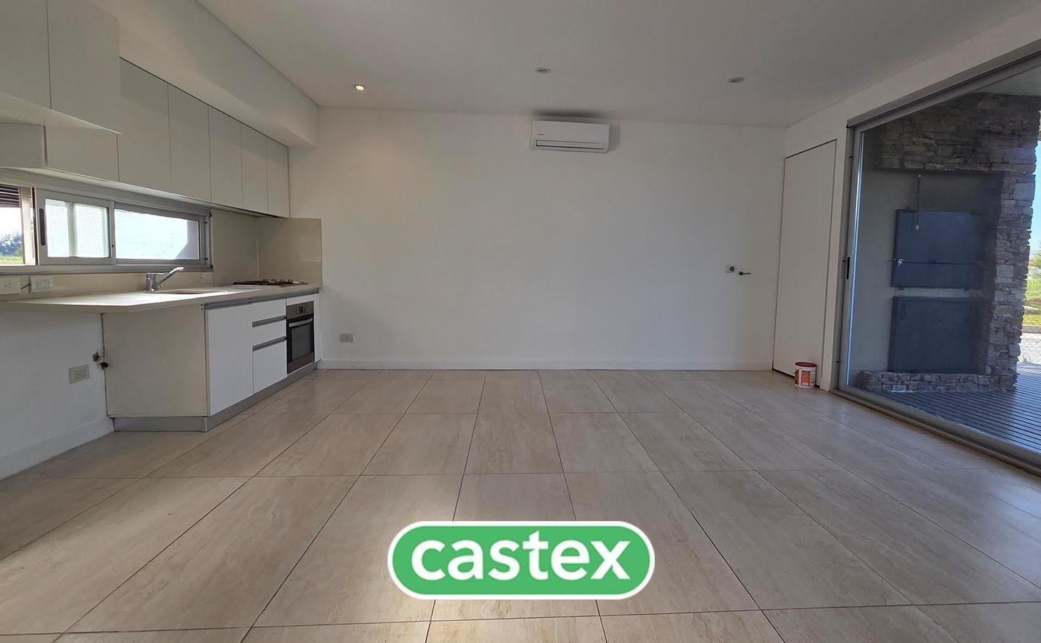 Foto de Departamento de 2 amb en venta con Jardín en Las Piedras, Castaños, imagen 5