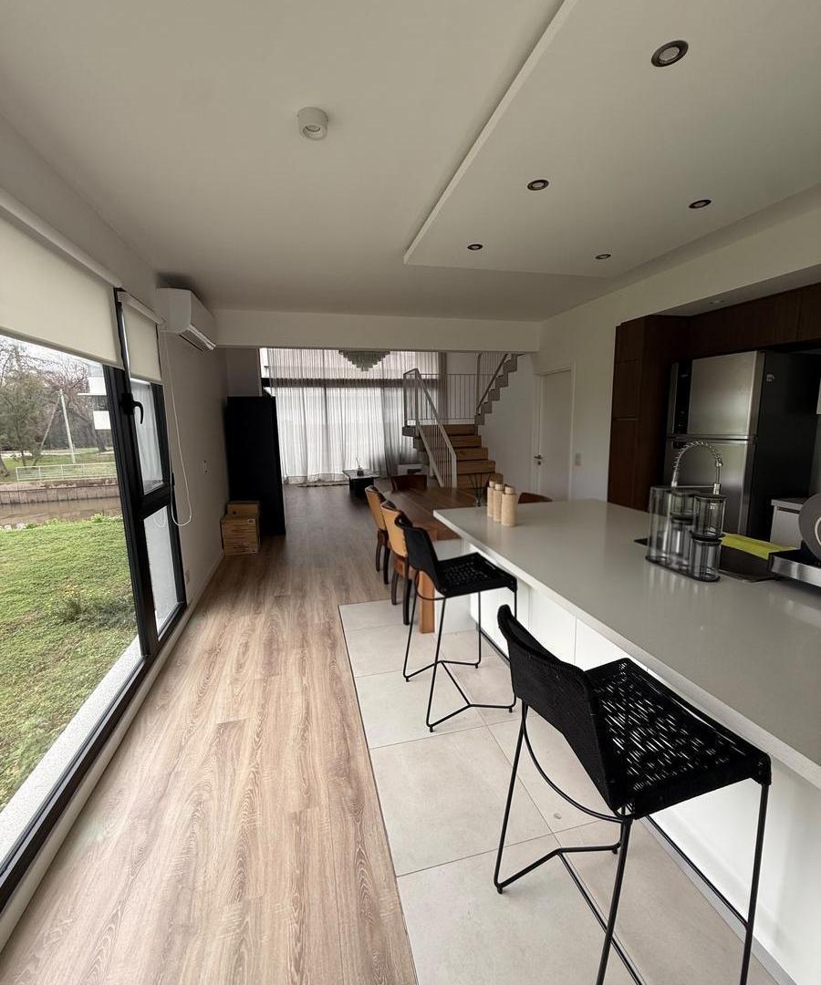 Foto de Departamento de 4 Amb. en Venta con amarra propia en Venice-Tigre, imagen 5