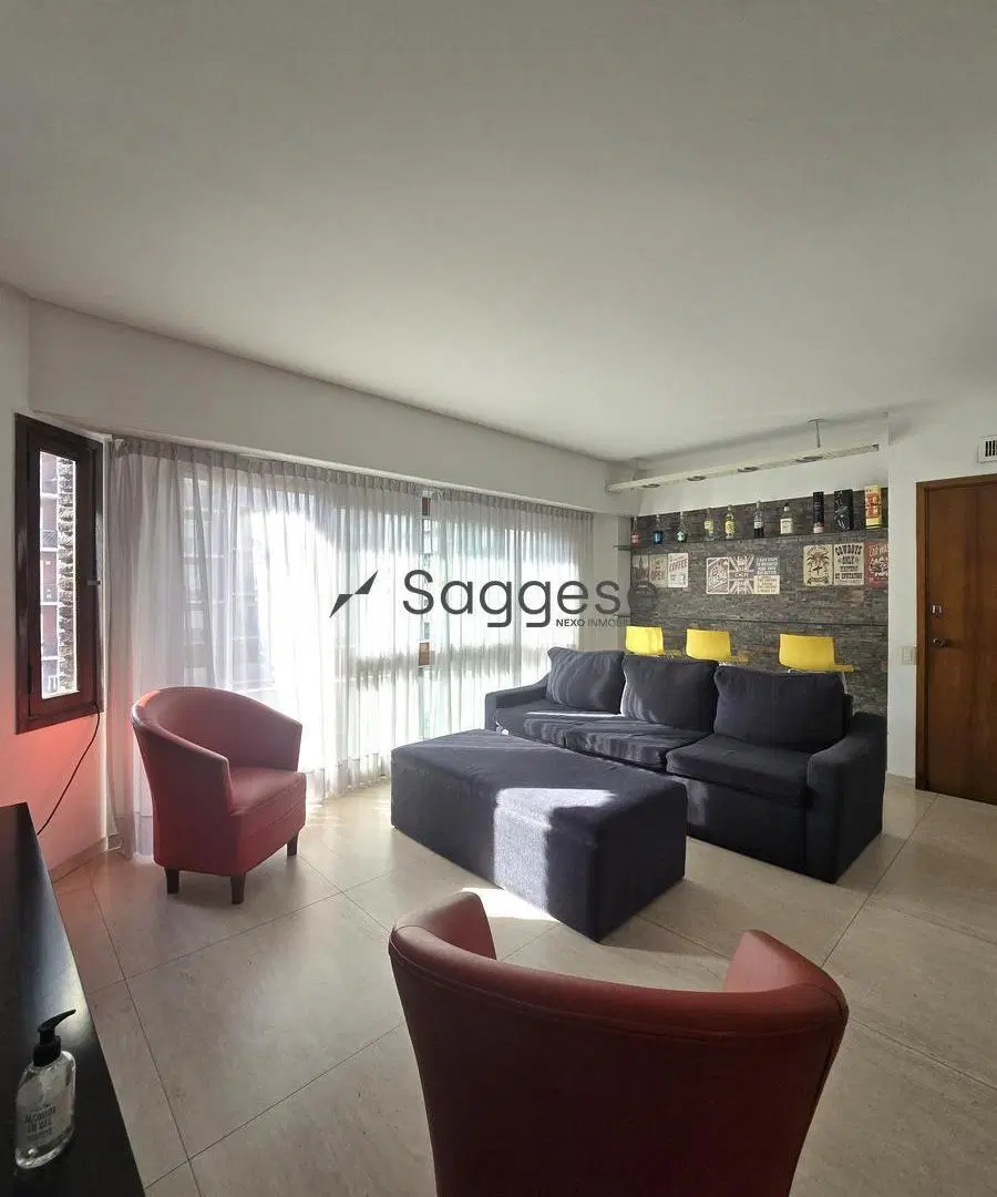 Departamento en Plaza Mitre 4